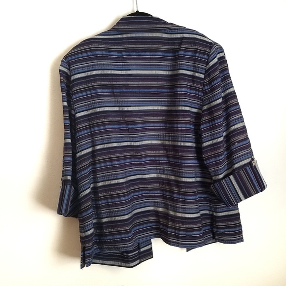 Jacket - Picture 2 of 5